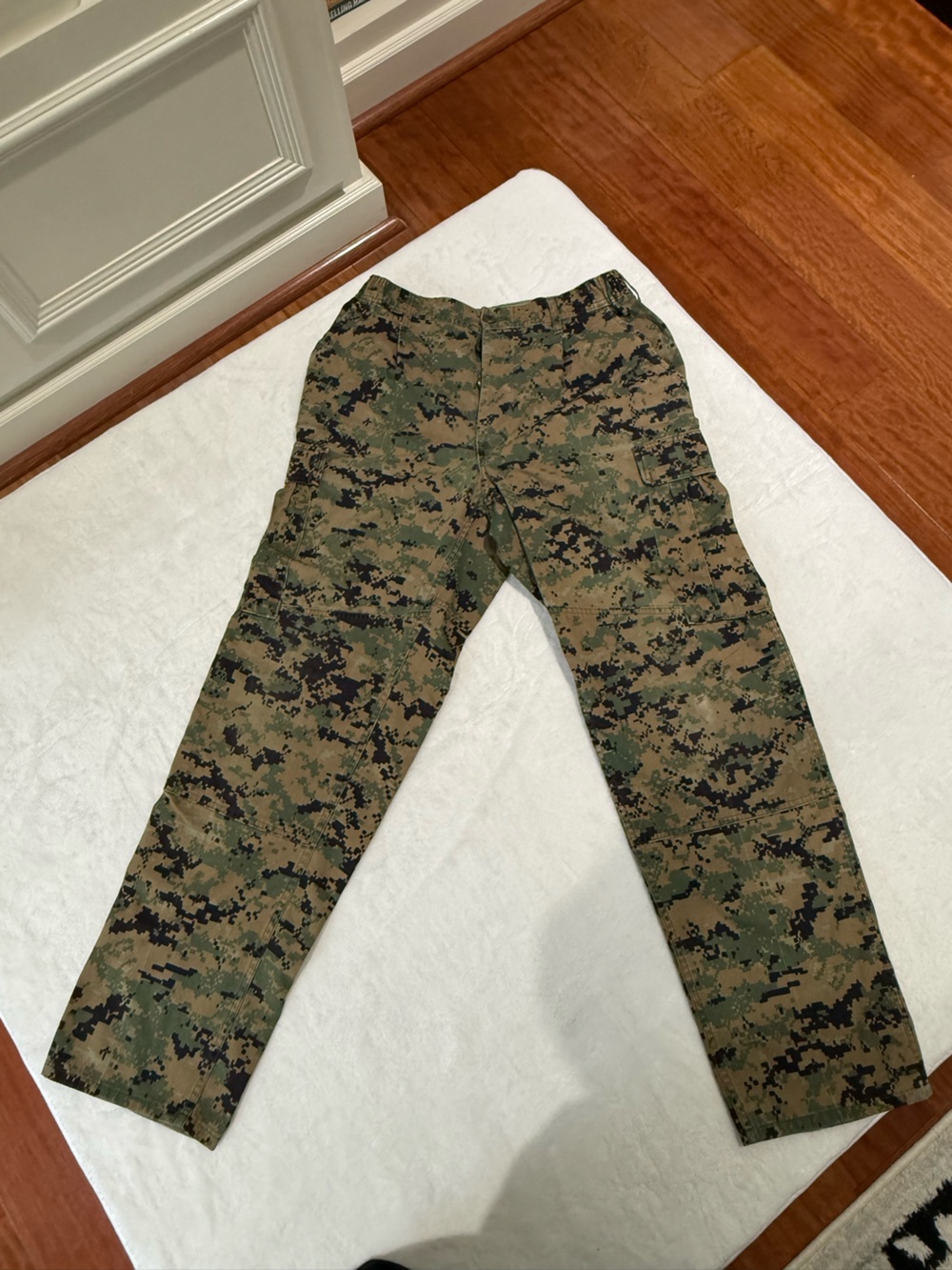 Camo Pants Button Fly Med Reg Length Elastic Waist Cargo Pocket Pants